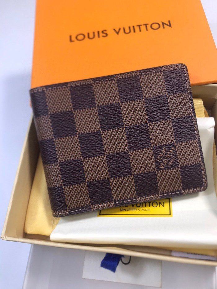 Men checkered wallet