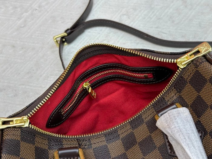 LV Speedy Brown checkered 25