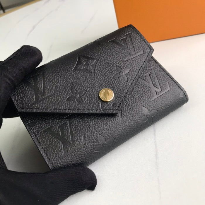 LV black