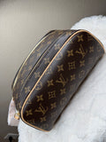 LV accessories bag