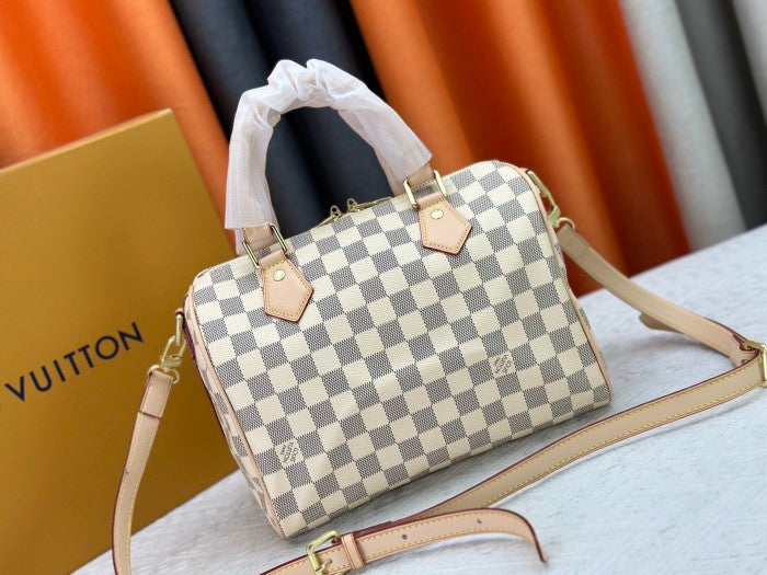 LV Speedy Bandoulière Bag 25