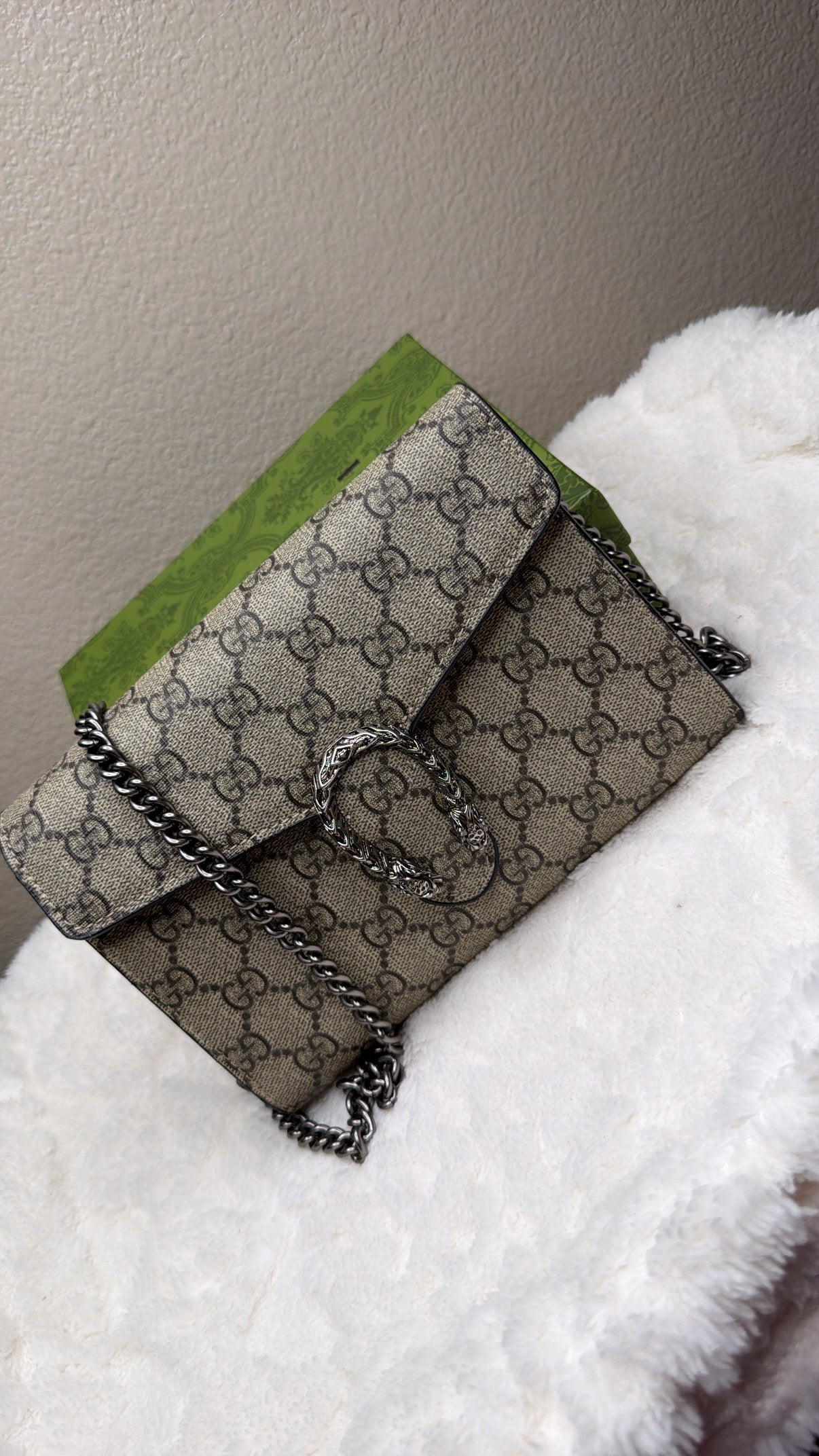 GG chain wallet bag