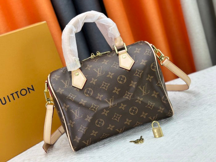 LV Speedy Bandoulière Bag 25