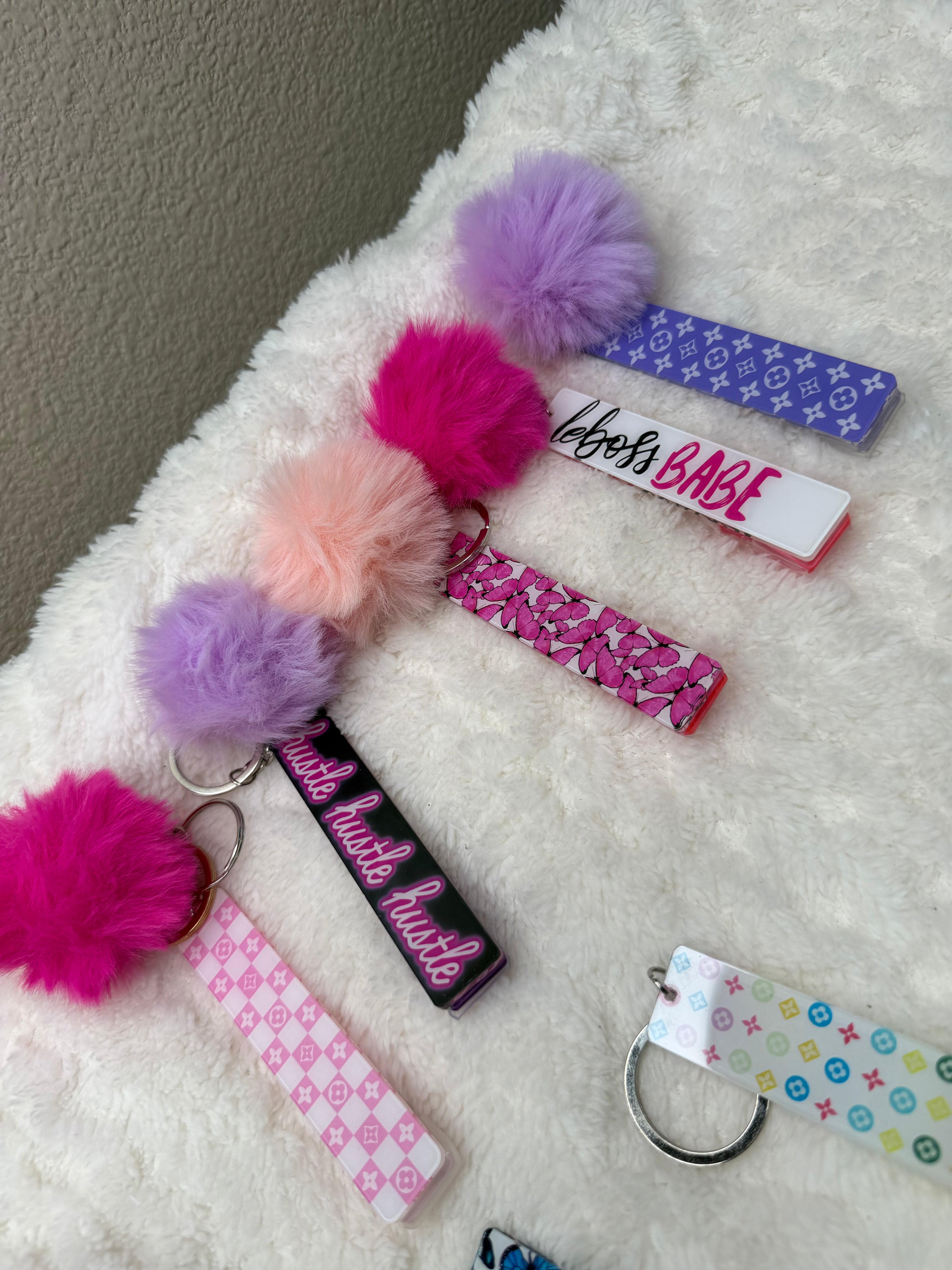 Card Grabber Clip ATM Butterfly Acrylic Material , Grabber Charm Keychain For Long Nails , Bulk keychain, Party gift, Colorful keychain