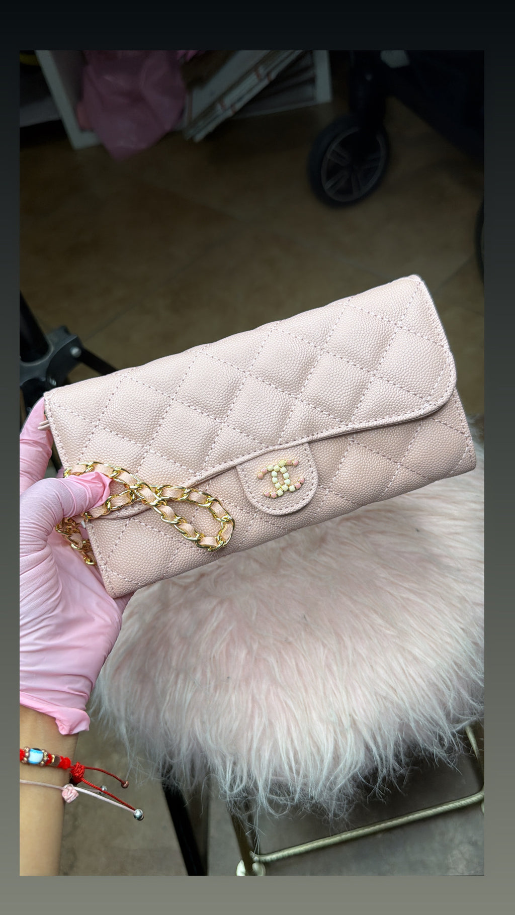 Channel wallet chain bag