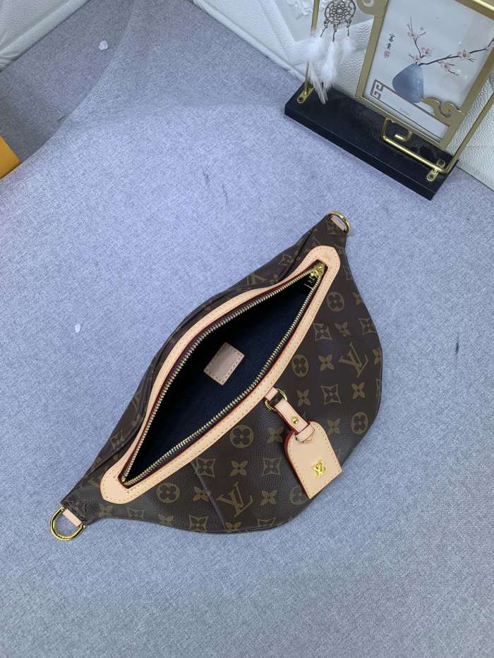 LV Bumbag